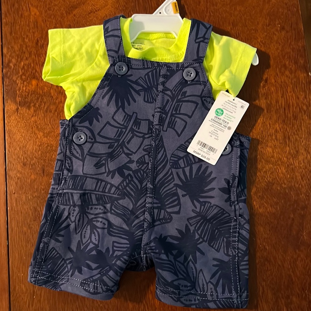 NWT Carters 2 piece set